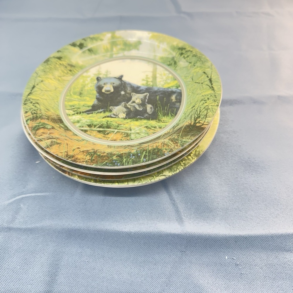 Cabelas Black Bear Family 8" Plate4 Pc Set